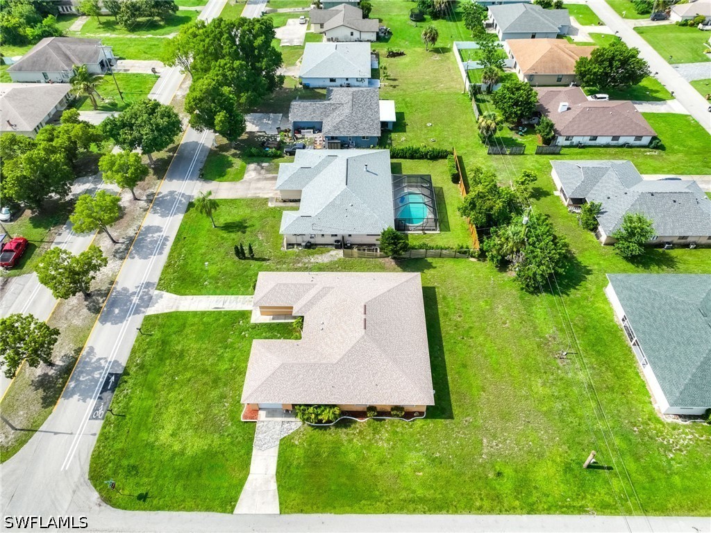 6 Bed Duplex for Sale in Cape Coral, photo 32