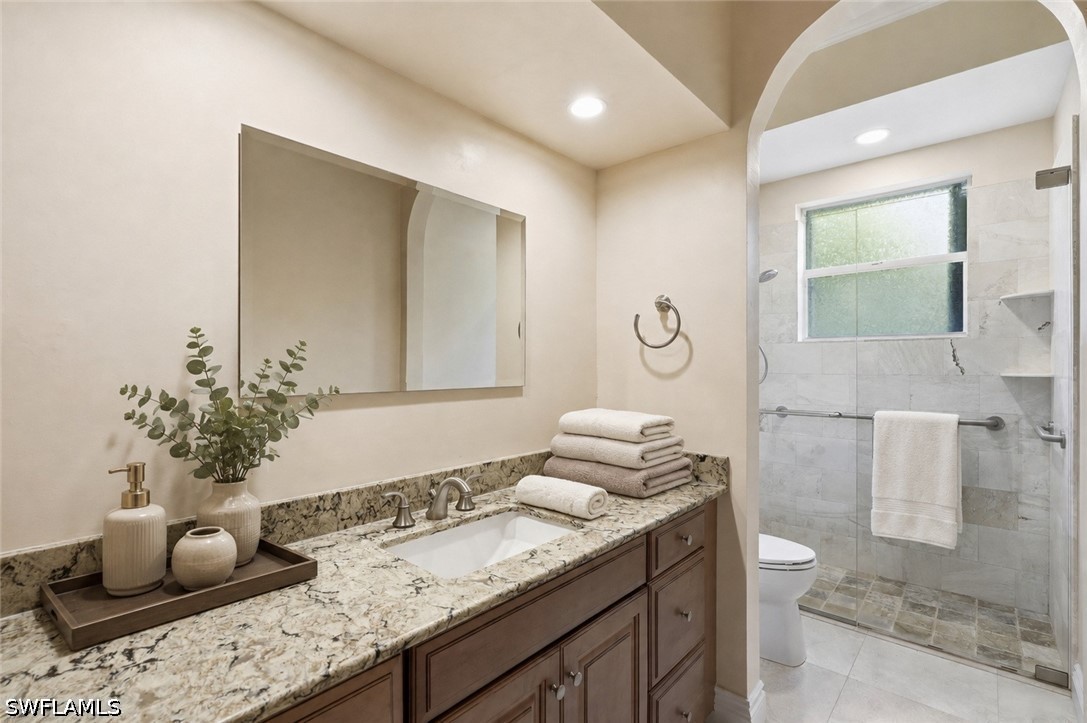 3 Bed Pool Home for Sale in Sanctuary, photo 32