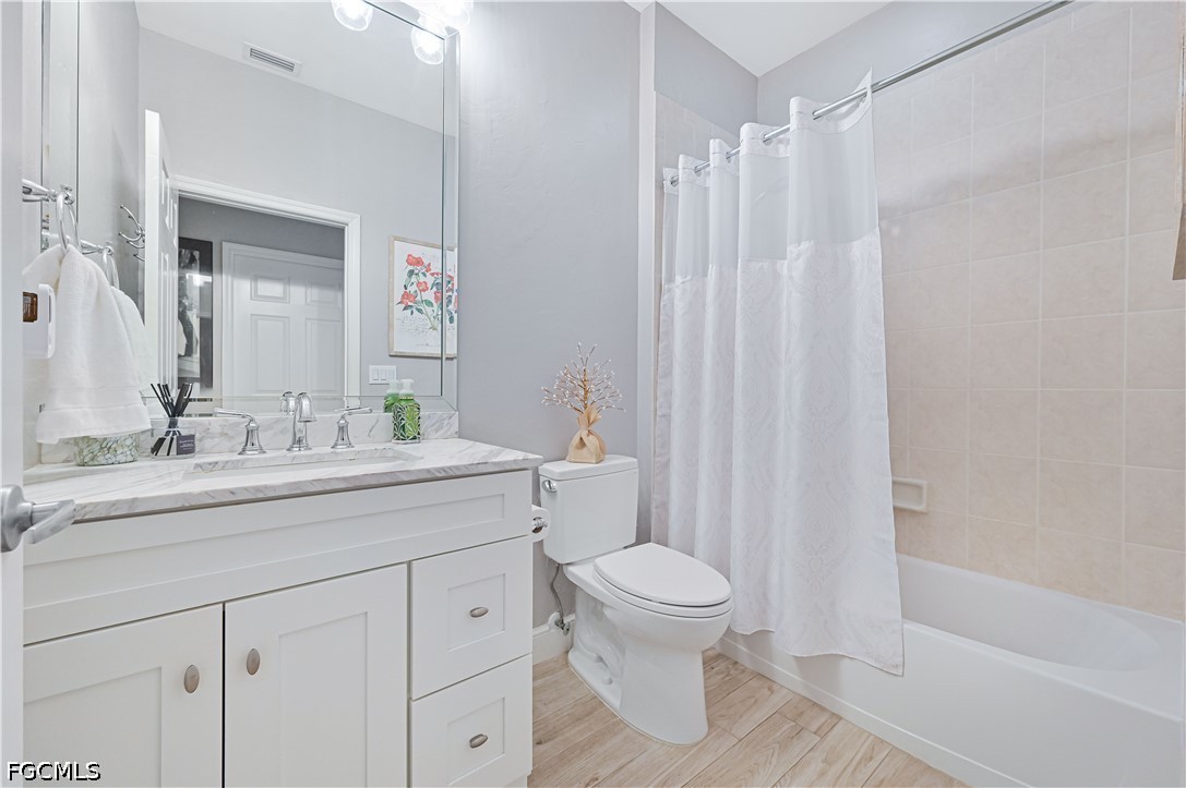 3 Bed Townhouse for Sale in Bay Woods, photo 32