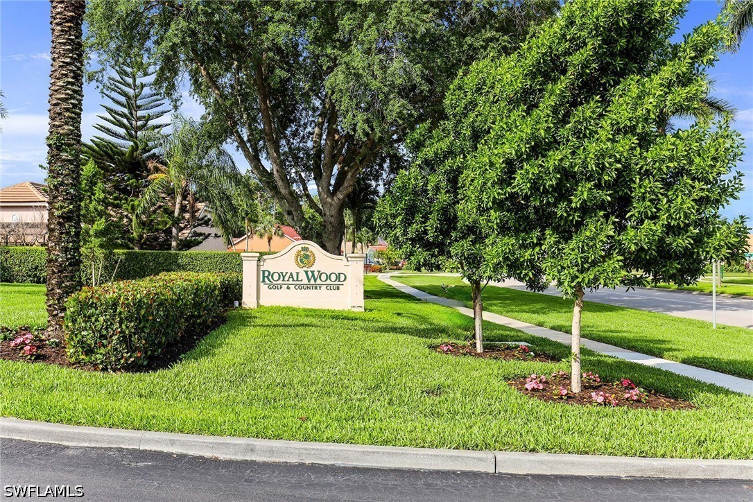3 Bed SingleFamilyResidence for Sale in Naples, photo 32