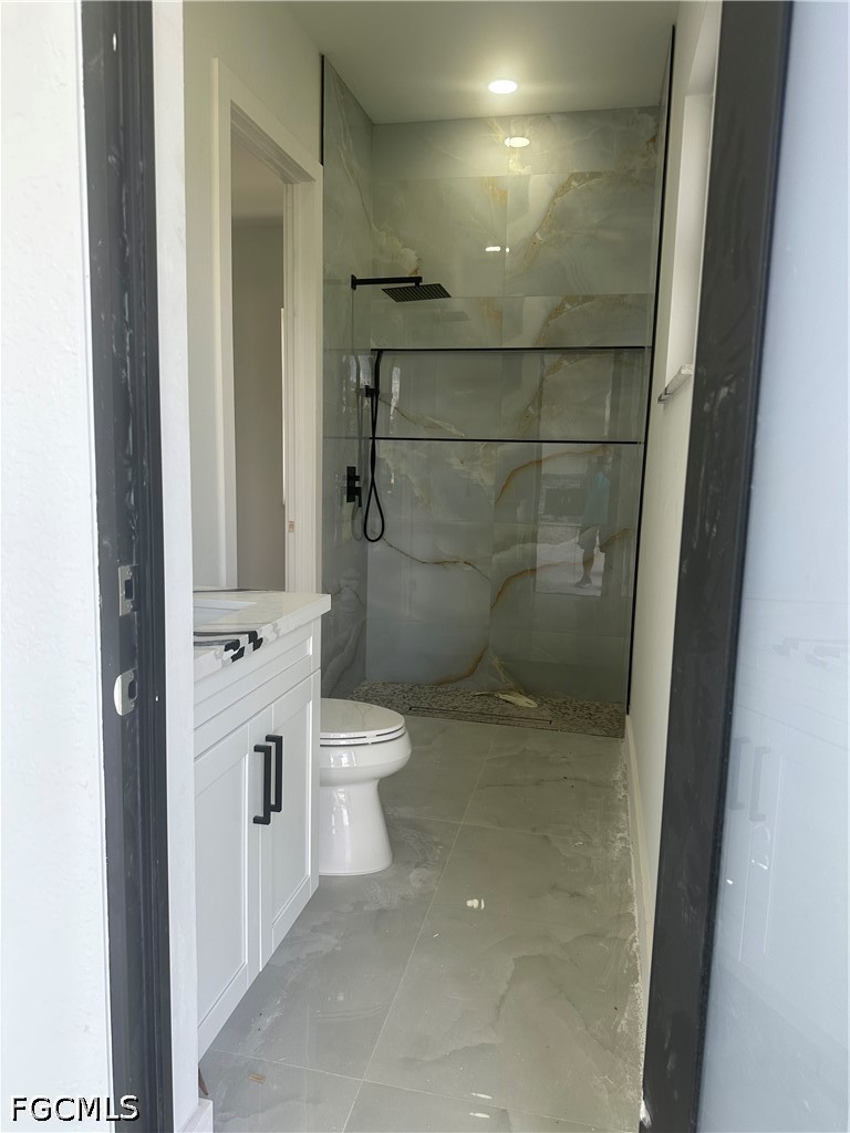 4 Bed SingleFamilyResidence for Sale in Lehigh Acres, photo 32
