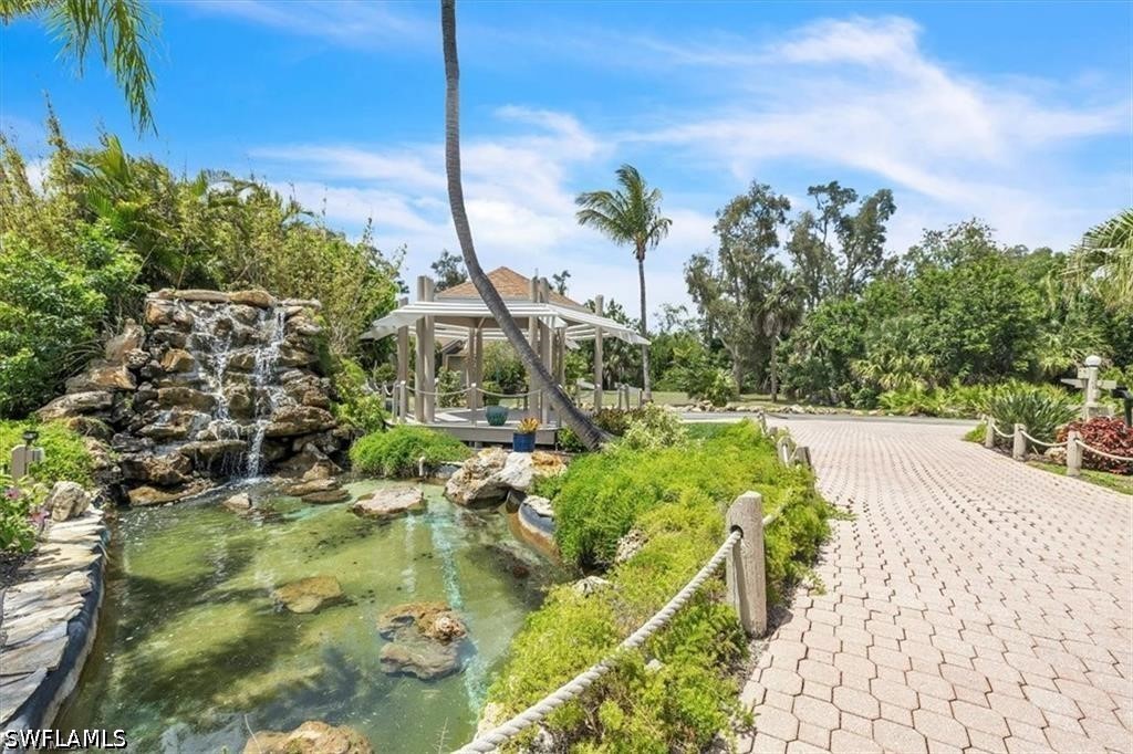 2 Bed SingleFamilyResidence for Sale in Fort Myers, photo 32
