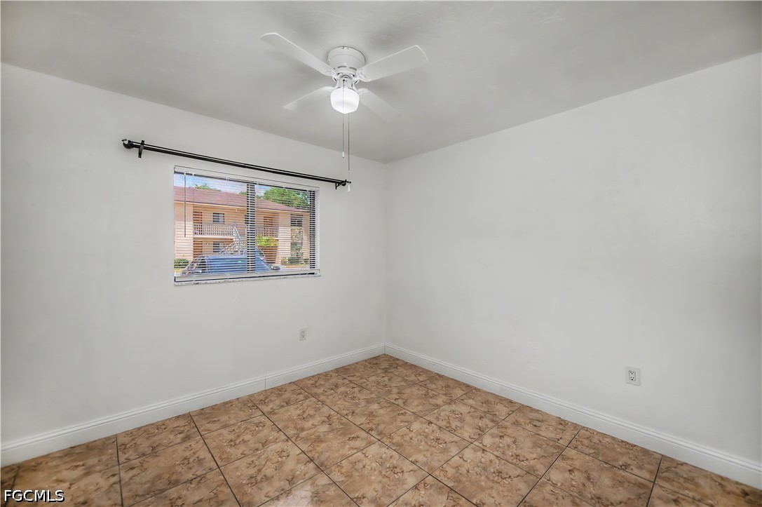 2 Bed Condominium for Sale in Fort Myers, photo 32