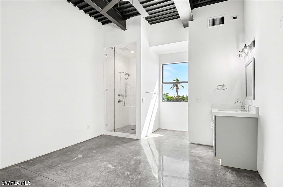 3 Bed Pool Home for Sale in Isles Of Capri, photo 32