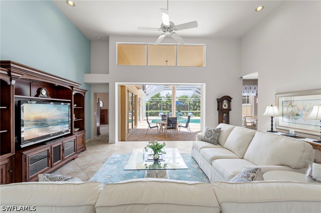 3 Bed Pool Home for Sale in Lake Club, photo 32