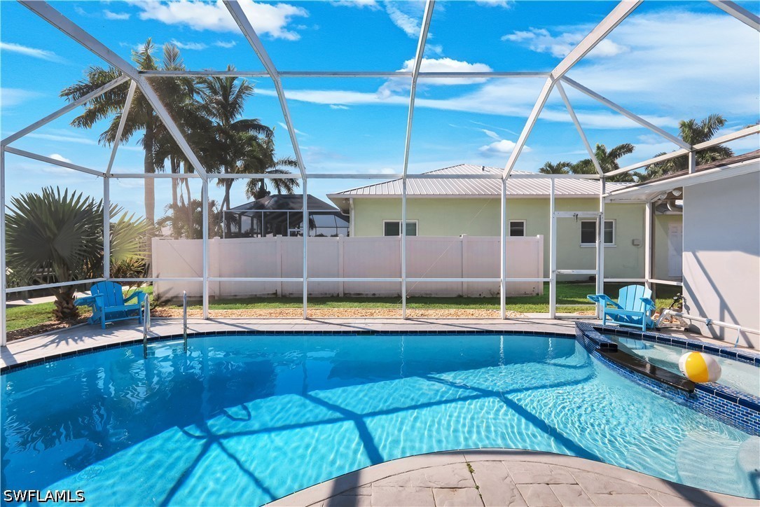 3 Bed Pool Home for Sale in Cape Coral, photo 32