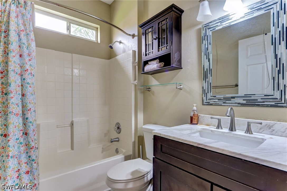 3 Bed SingleFamilyResidence for Sale in Colony Lakes, photo 32