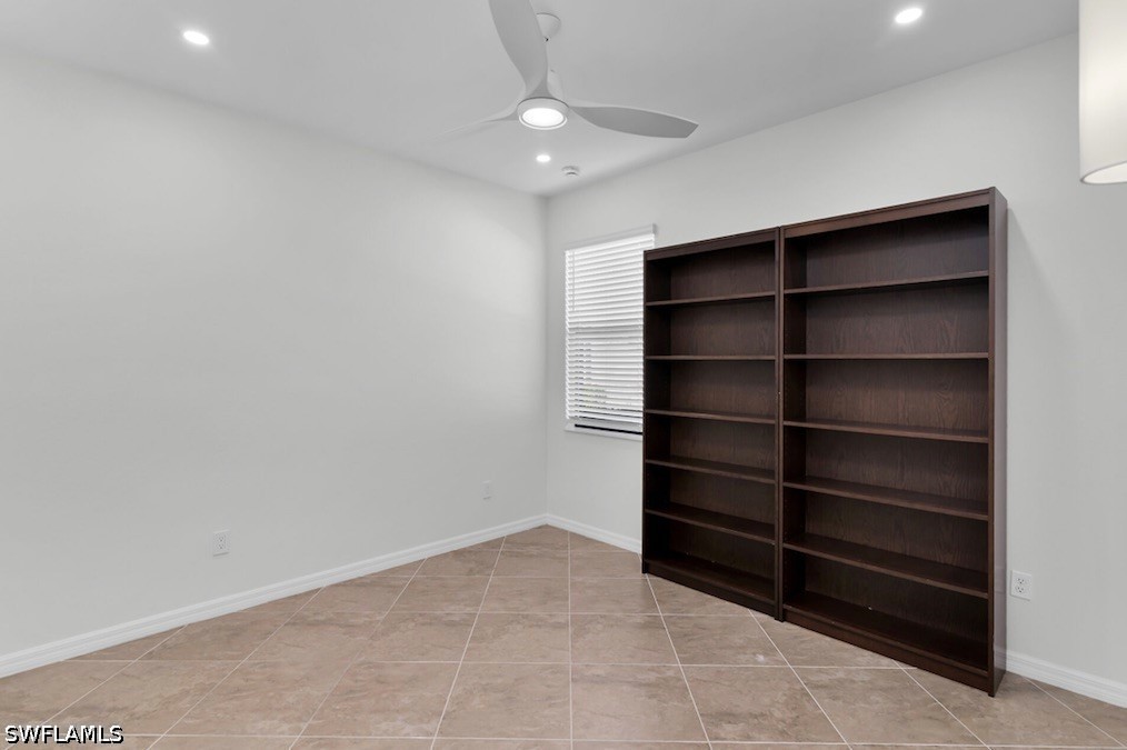 4 Bed SingleFamilyResidence for Sale in Naples, photo 32
