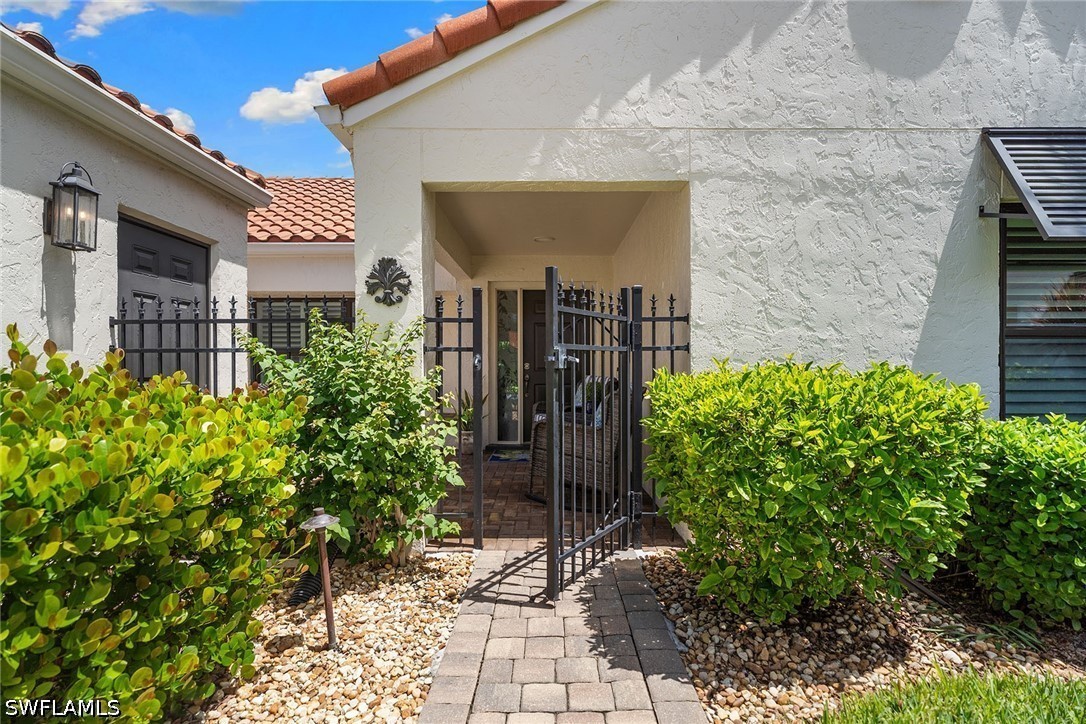 3 Bed SingleFamilyResidence for Sale in Naples, photo 32