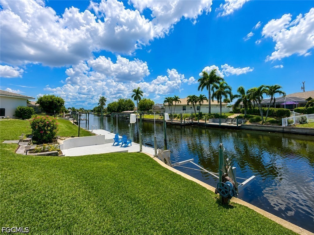 3 Bed Pool Home for Sale in Cape Coral, photo 32