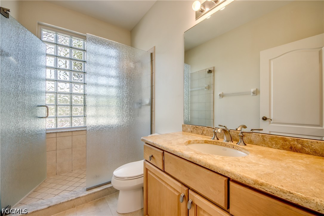 3 Bed Condominium for Sale in Harbour Landings, photo 32