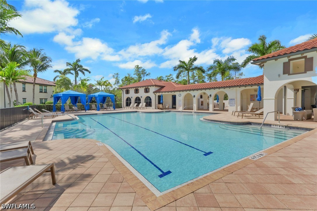 3 Bed Condominium for Sale in Naples, photo 32