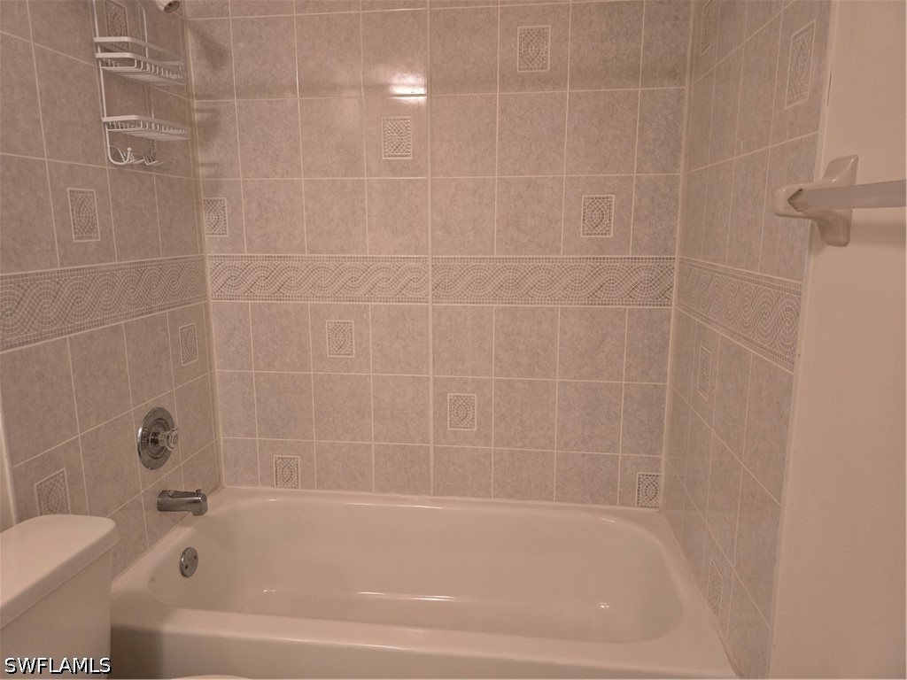 3 Bed Condominium for Sale in Edgewood, photo 32