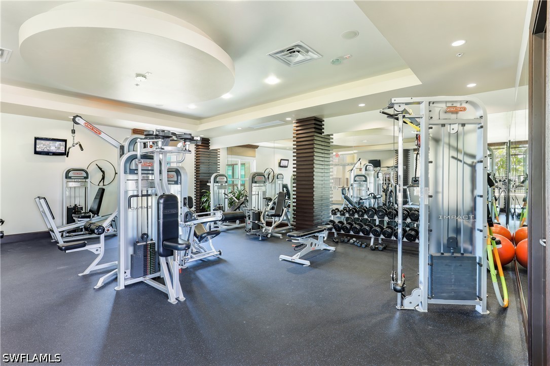 2 Bed Condominium for Sale in The Strada, photo 32