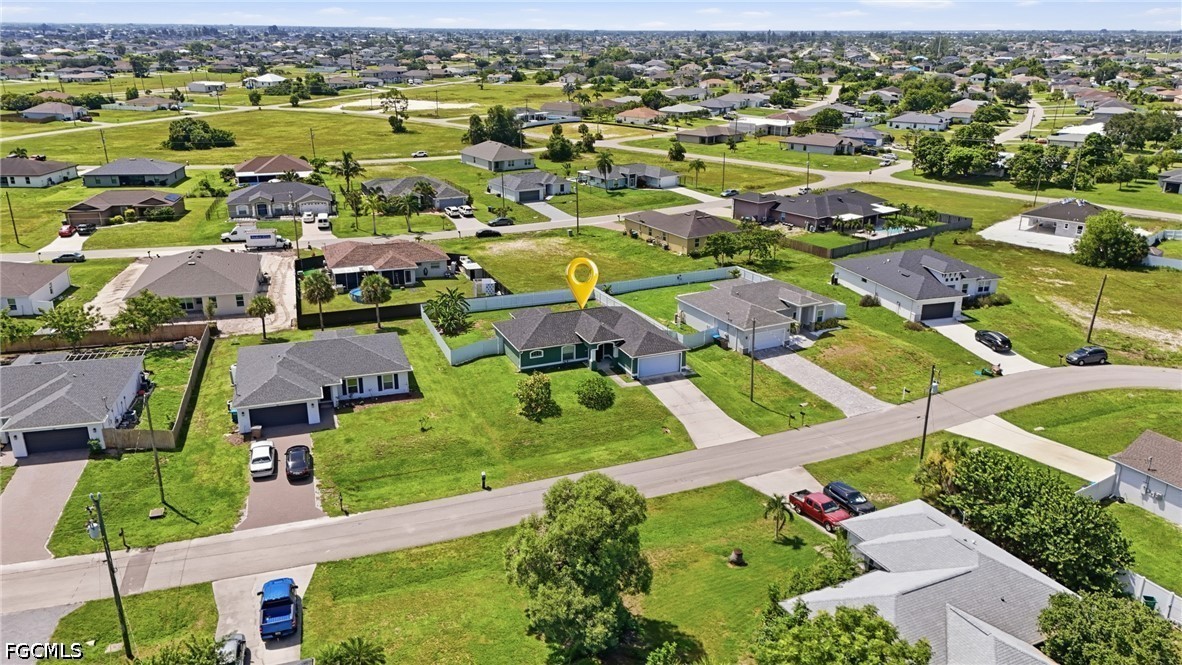 4 Bed SingleFamilyResidence for Sale in Cape Coral, photo 32