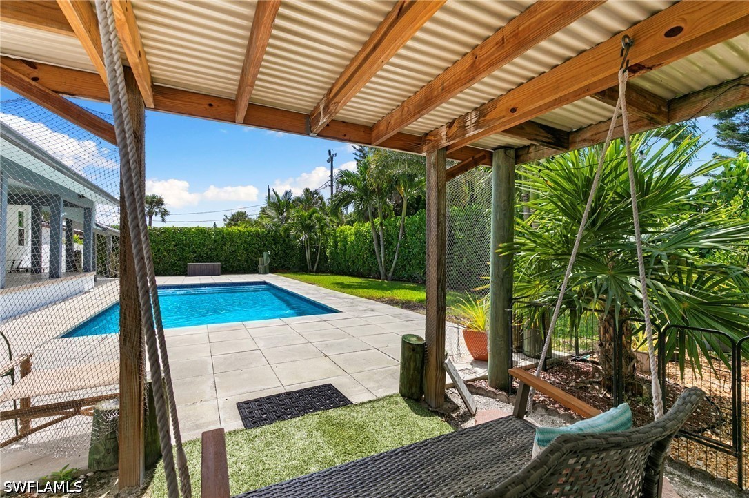 3 Bed Pool Home for Sale in Marco Island, photo 32