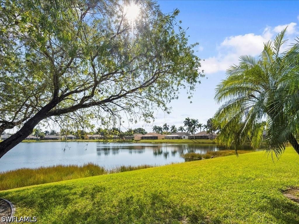 3 Bed Pool Home for Sale in Briarwood, photo 32