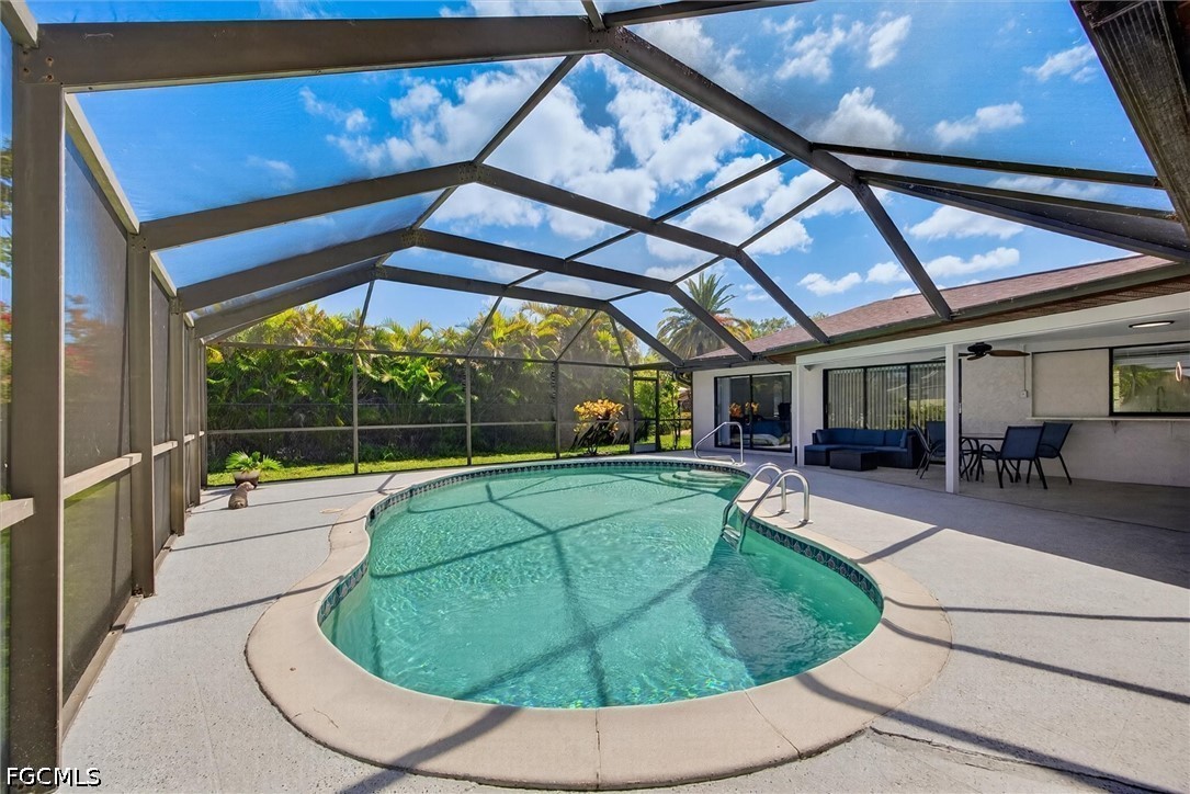 3 Bed Pool Home for Sale in Whiskey Creek, photo 32