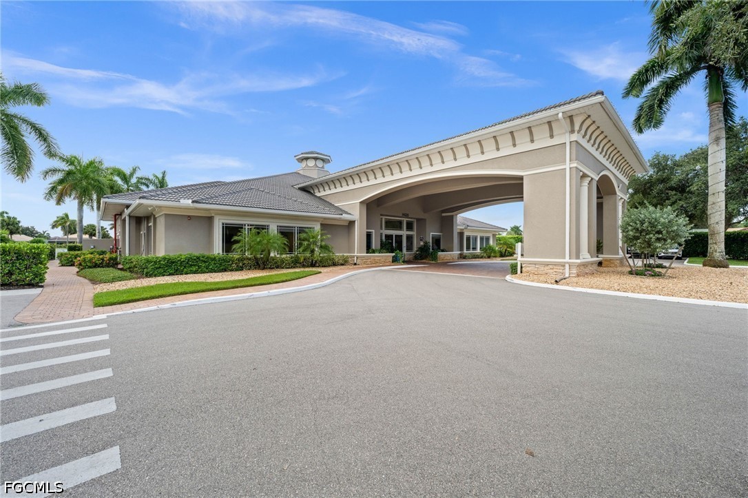 3 Bed Waterfront Home for Sale in Naples, photo 32