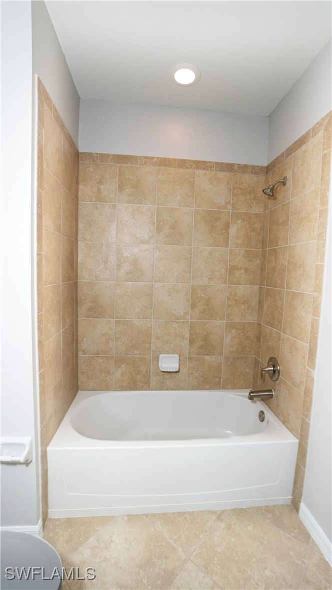 2 Bed Waterfront Home for Sale in Paloma, FL, $299,900 — photo 33