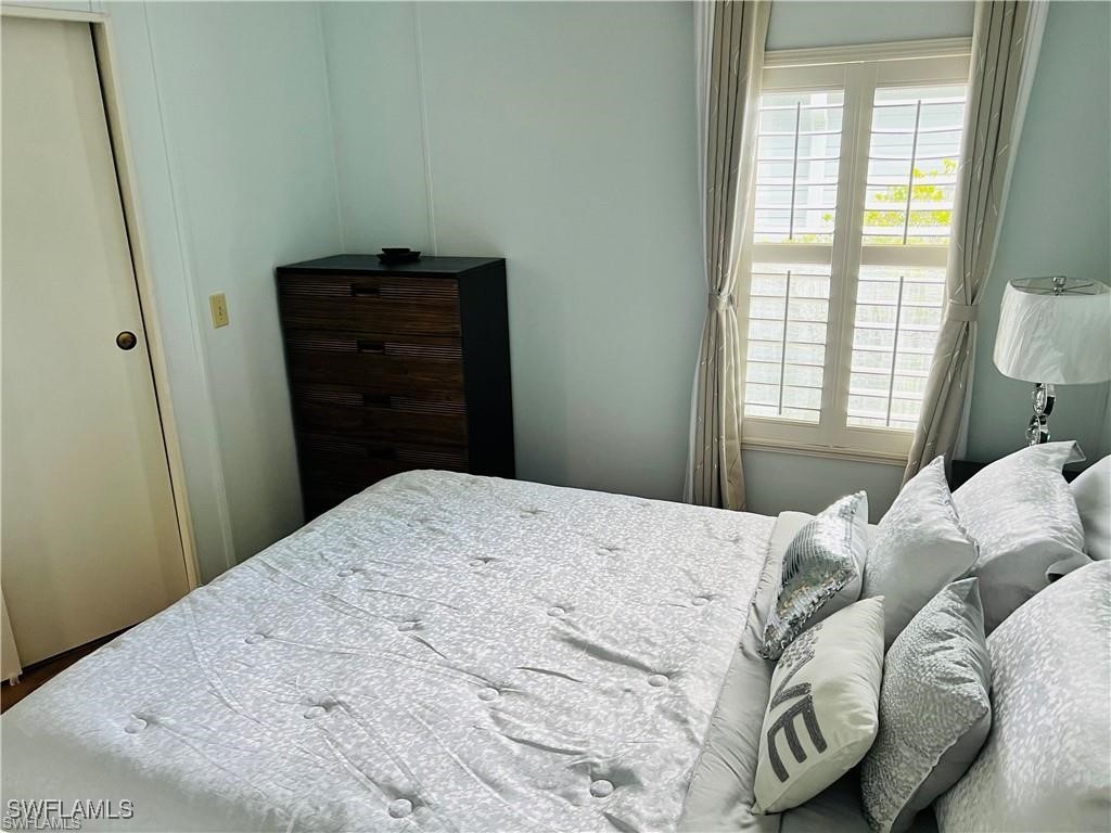2 Bed ManufacturedHome for Sale in Naples, FL, $208,000 — photo 33