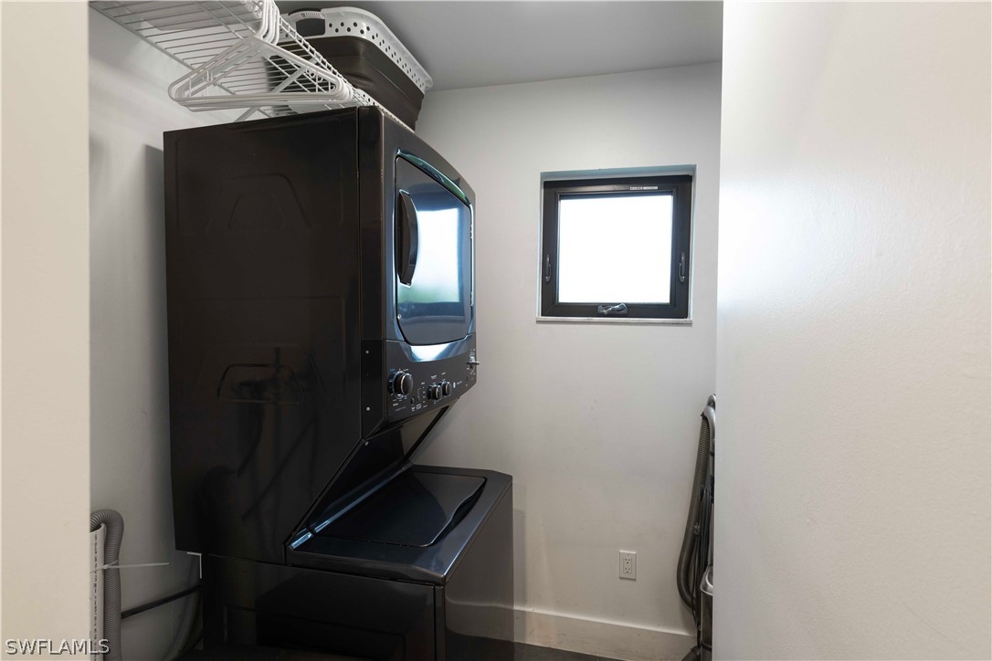 1 Bed Condominium for Sale in Naples, FL, $320,000 — photo 33