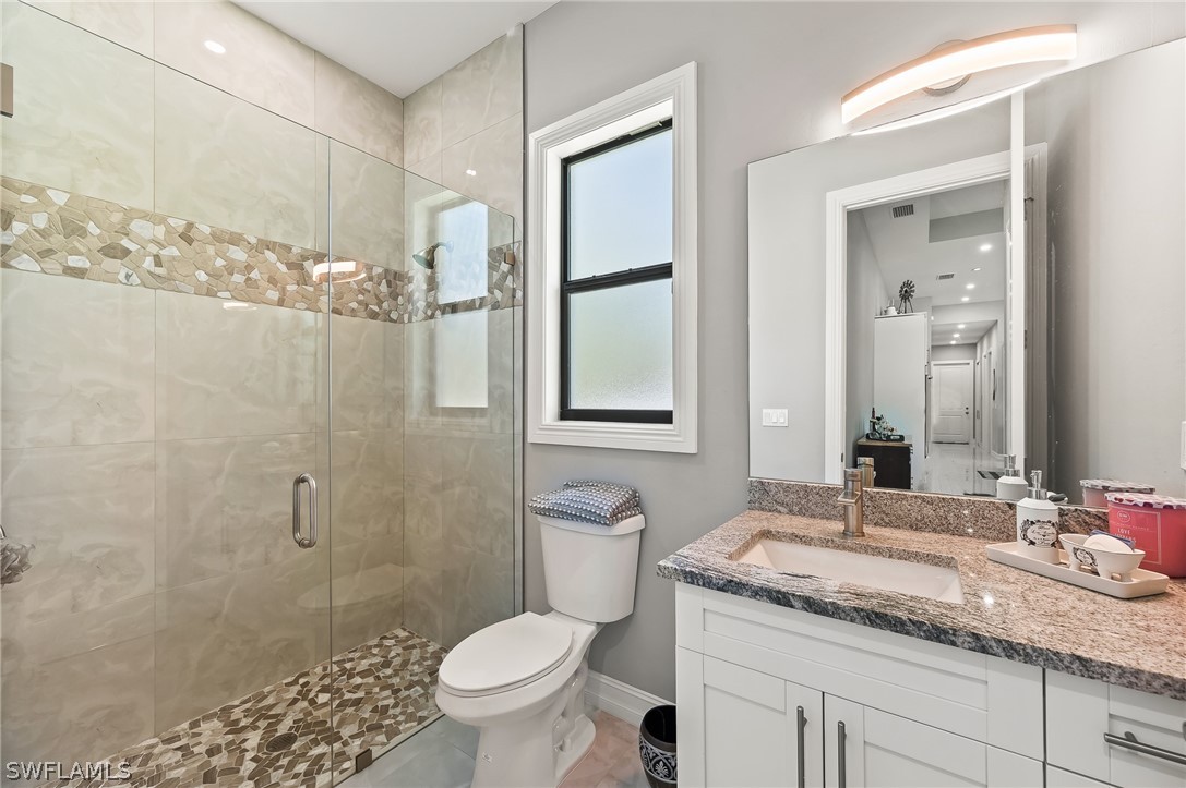 4 Bed SingleFamilyResidence for Sale in Naples, photo 33