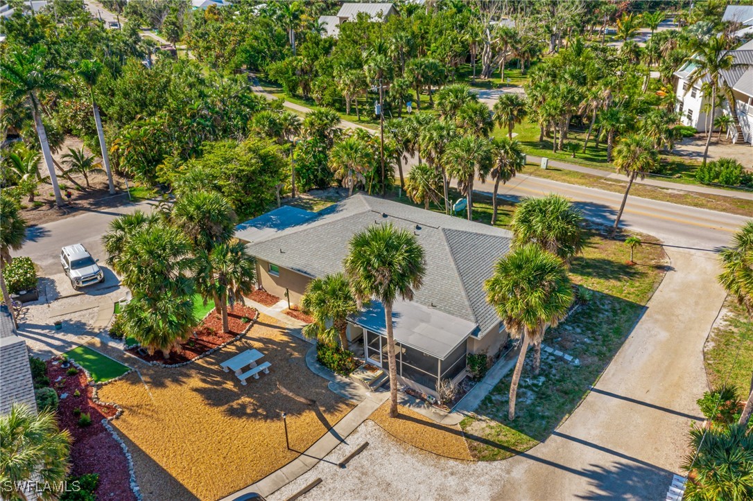2 Bed Condominium for Sale in Sanibel, photo 33