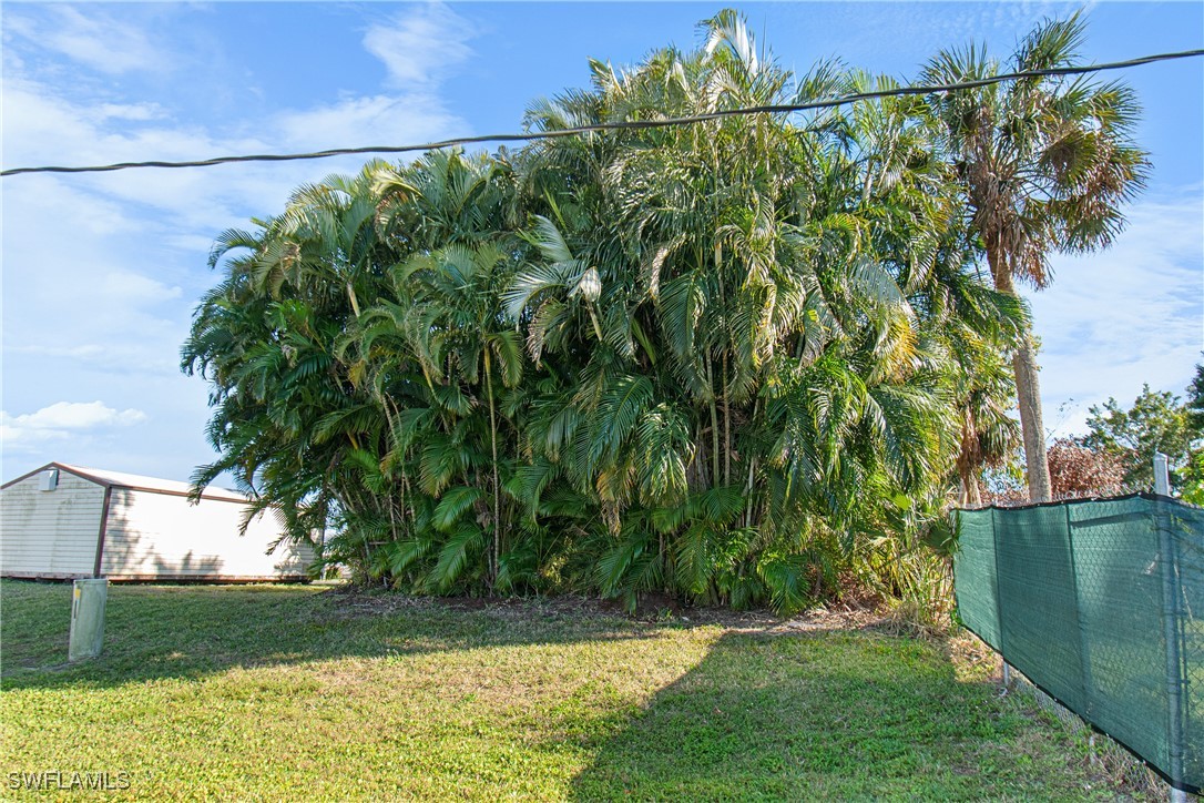 2 Bed ManufacturedHome for Sale in Fort Myers, FL, $80,000 — photo 33
