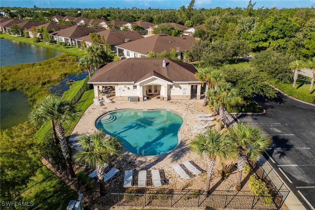 2 Bed SingleFamilyResidence for Sale in Punta Gorda, FL — photo 33