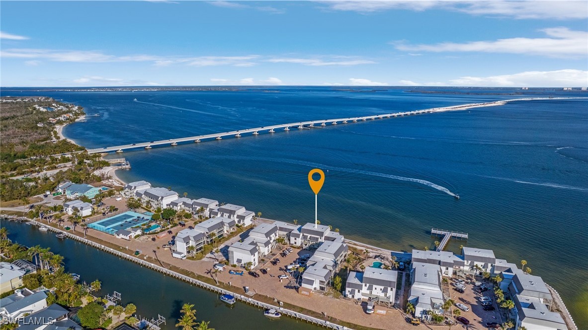1 Bed Waterfront Home for Sale in Sanibel, photo 33