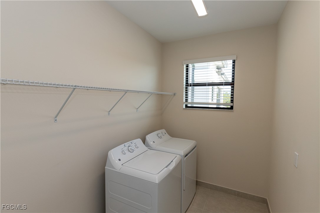 4 Bed Waterfront Home for Sale in Estero, photo 33