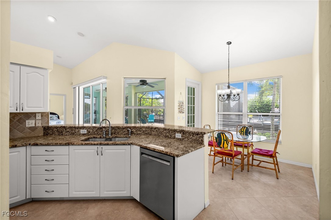 3 Bed Pool Home for Sale in St James City, photo 33