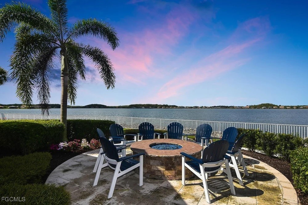 3 Bed SingleFamilyResidence for Sale in Corkscrew Shores, FL — photo 33