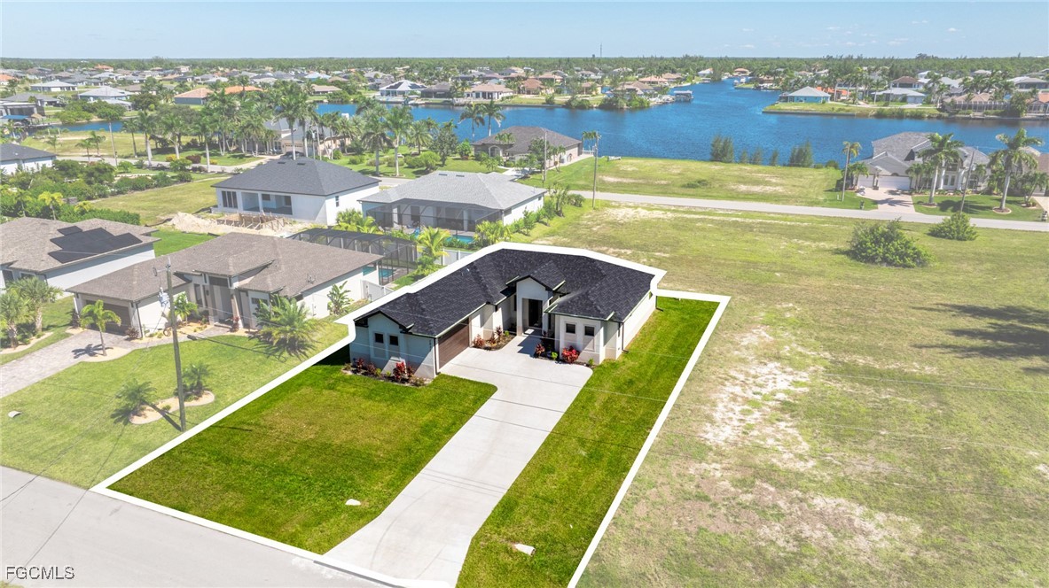 4 Bed SingleFamilyResidence for Sale in Cape Coral, photo 33
