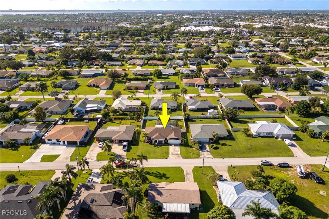 3 Bed Pool Home for Sale in Cape Coral, photo 33
