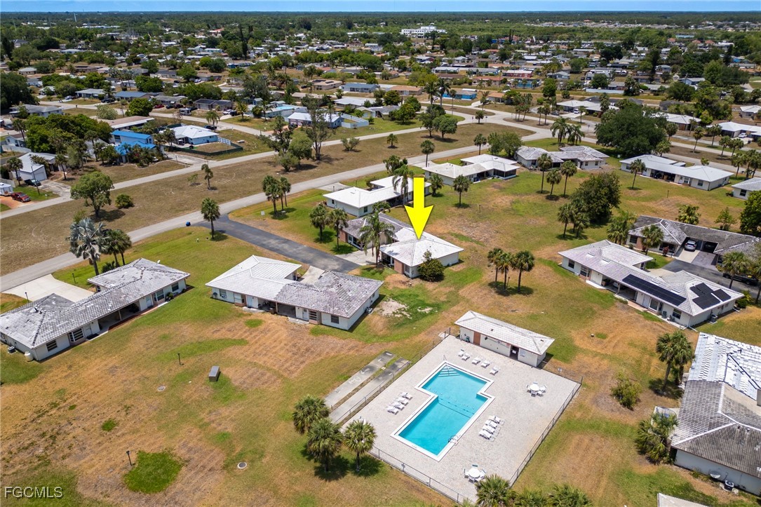 2 Bed Duplex for Sale in Parkwood Villas, FL, $160,000 — photo 33