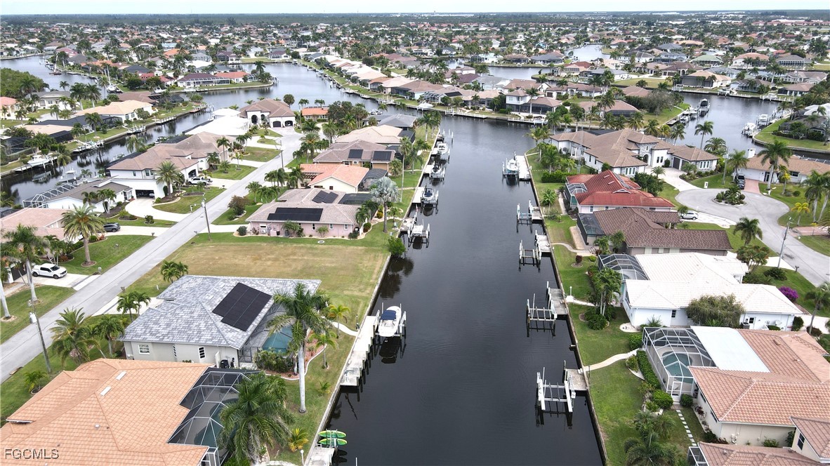3 Bed Pool Home for Sale in Burnt Store Isles, photo 33