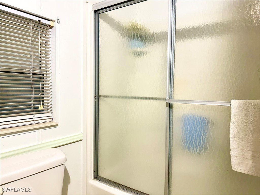 2 Bed ManufacturedHome for Sale in Naples, FL, $158,000 — photo 33