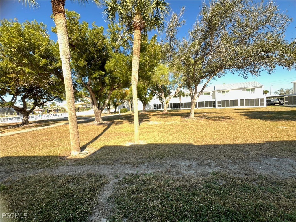 2 Bed Waterfront Home for Sale in Boardwalk Condo, photo 33
