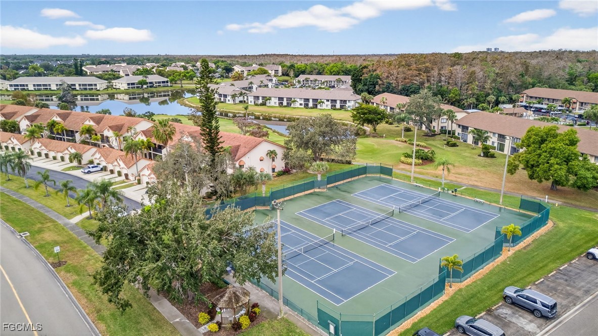 2 Bed Condominium for Sale in Fort Myers, FL, $150,000 — photo 33
