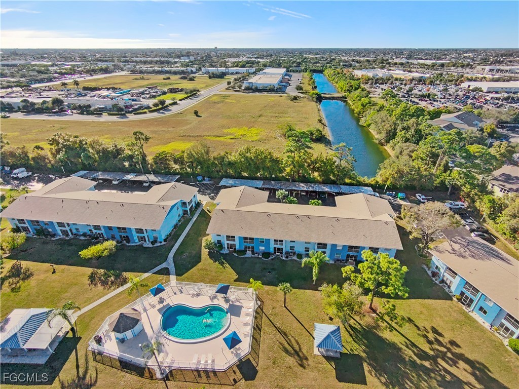 2 Bed Pool Home for Sale in Cape Coral, photo 33
