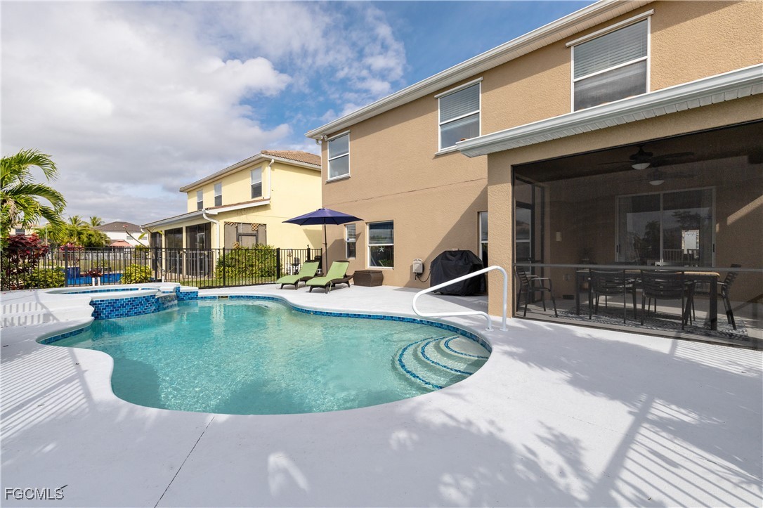 5 Bed Pool Home for Sale in Heatherwood Lakes, photo 33