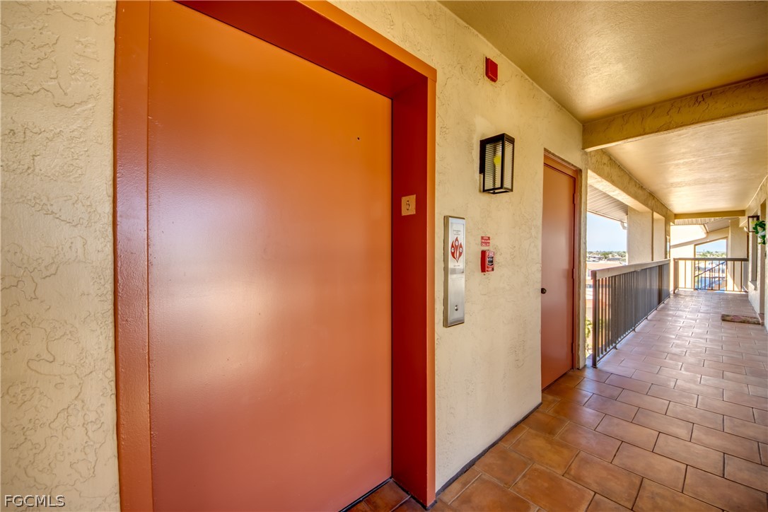 2 Bed Waterfront Home for Sale in Rivers Condo, FL, $299,900 — photo 33