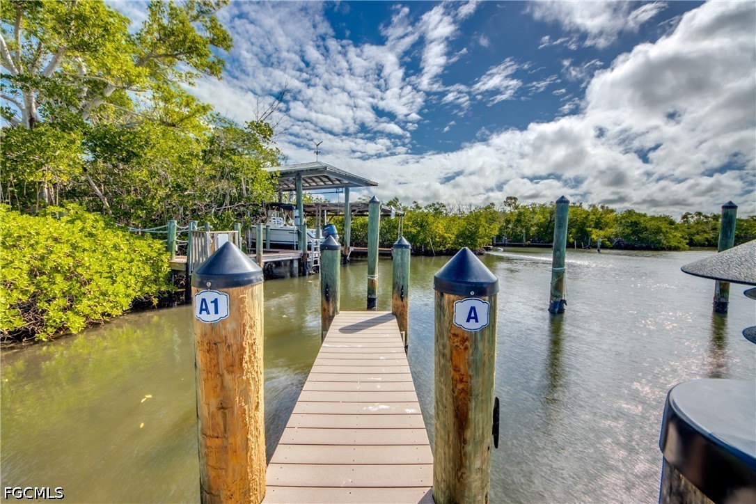 2 Bed Pool Home for Sale in Bokeelia, photo 33
