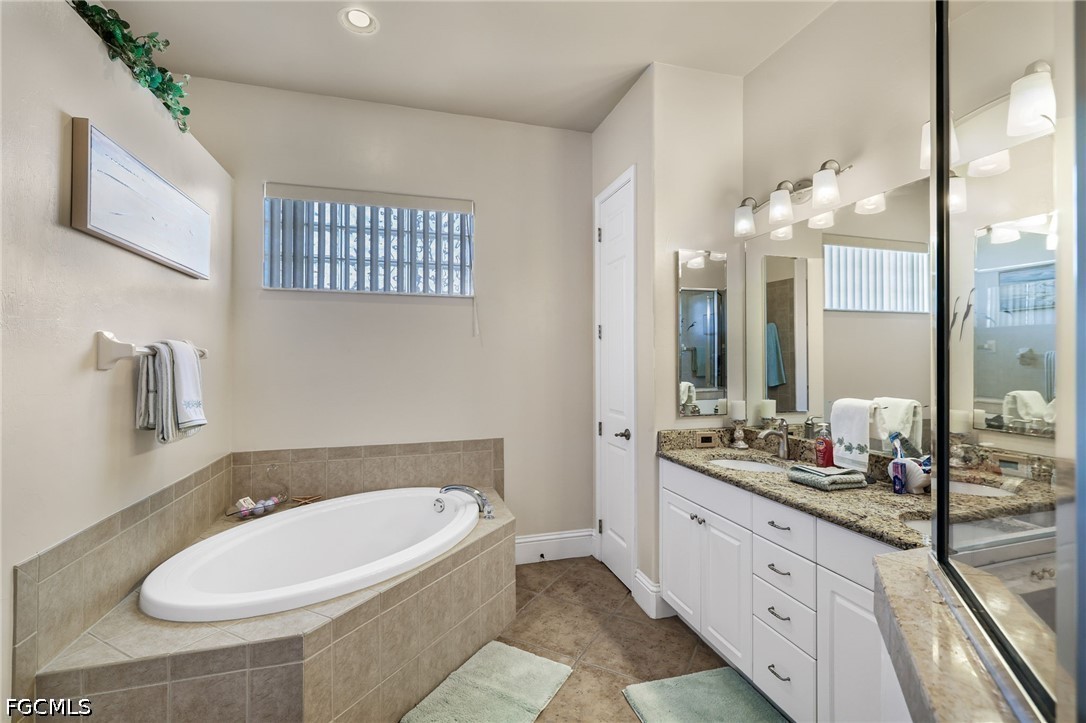 4 Bed Pool Home for Sale in Cape Coral, photo 33
