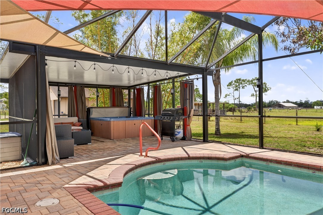 3 Bed Pool Home for Sale in Fort Myers, photo 33