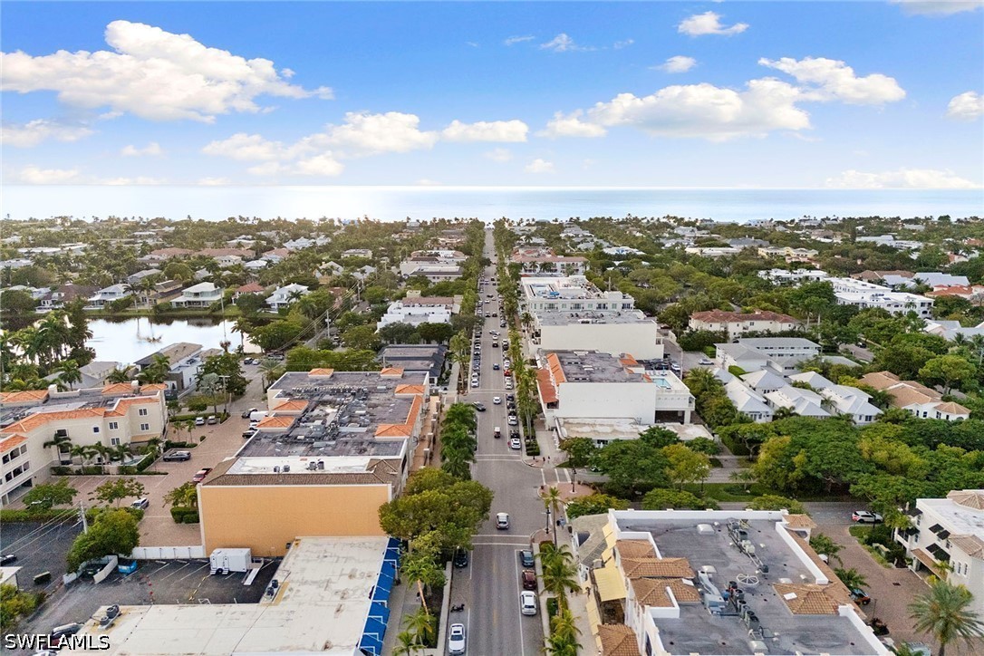 2 Bed Condominium for Sale in Naples, photo 33
