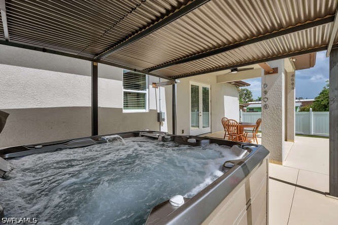 3 Bed SingleFamilyResidence for Sale in Naples, photo 33