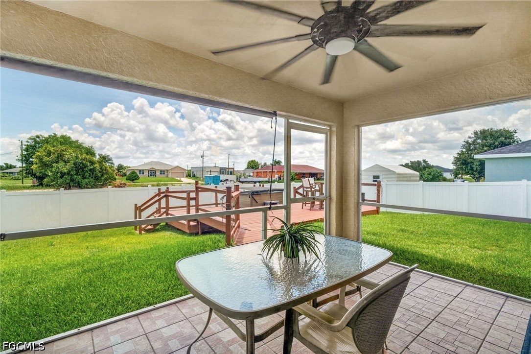 3 Bed Waterfront Home for Sale in Lehigh Acres, photo 33
